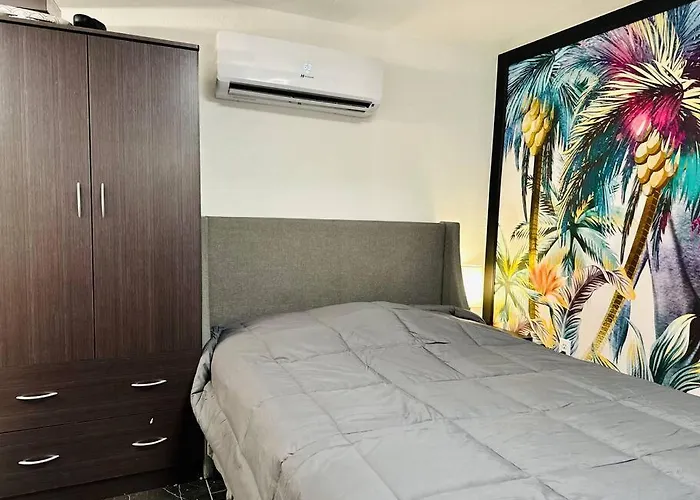 Your Tiny Downtown With Backyard Unit D Apartamento Phoenix