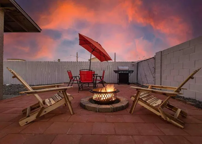 Your Tiny Downtown With Backyard Unit D Apartamento Phoenix