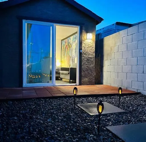 Your Tiny Downtown With Backyard Unit D Apartamento
